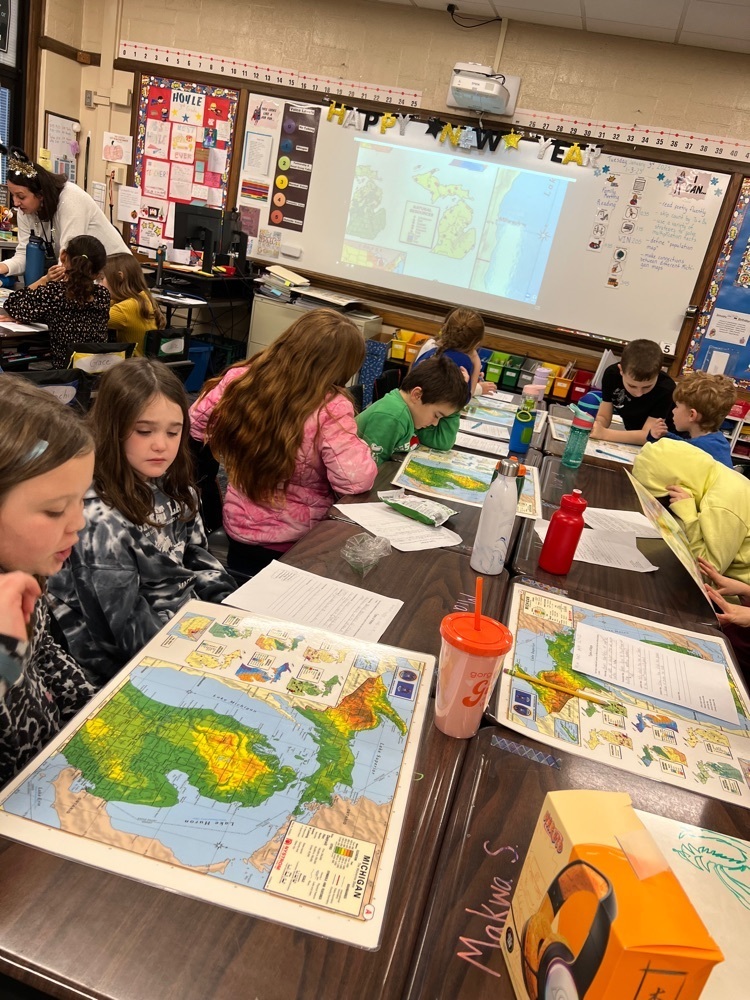 3rd graders working on map skills
